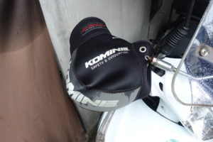 コミネハンドルカバーを付ける