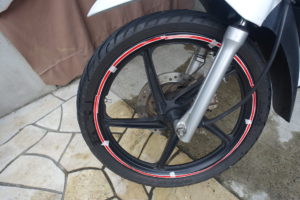 ホイールステッカー