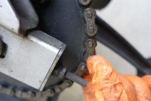 チェーンの伸び